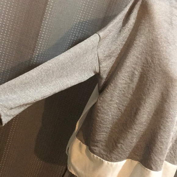 Zara Woman’s Collection Grey/White color Block Blouse - Picture 3 of 5